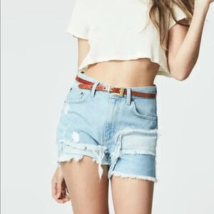 Carmar Marie Shorts in Barton Light Wash